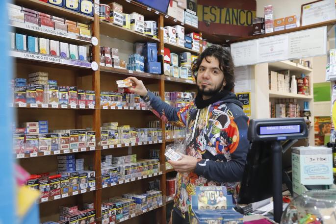 tobacco and vapes bill summary Today the Tobacco and Vapes Bill gained Royal Assent, the final step in  becoming law. This means that young people born on, or after, 1 January  2009 will never legally be able