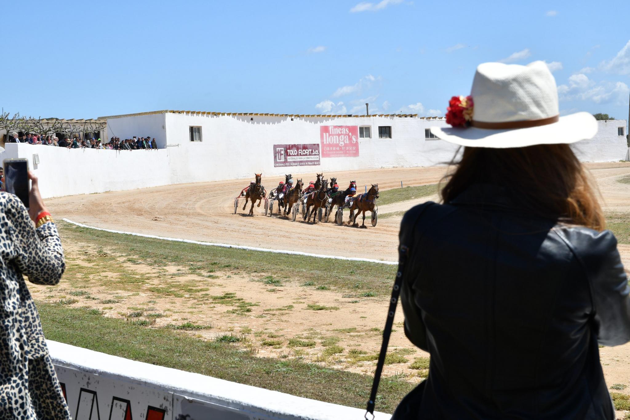 Menorca Ciutadella Hats & Horses Hipodrom Torre del ram