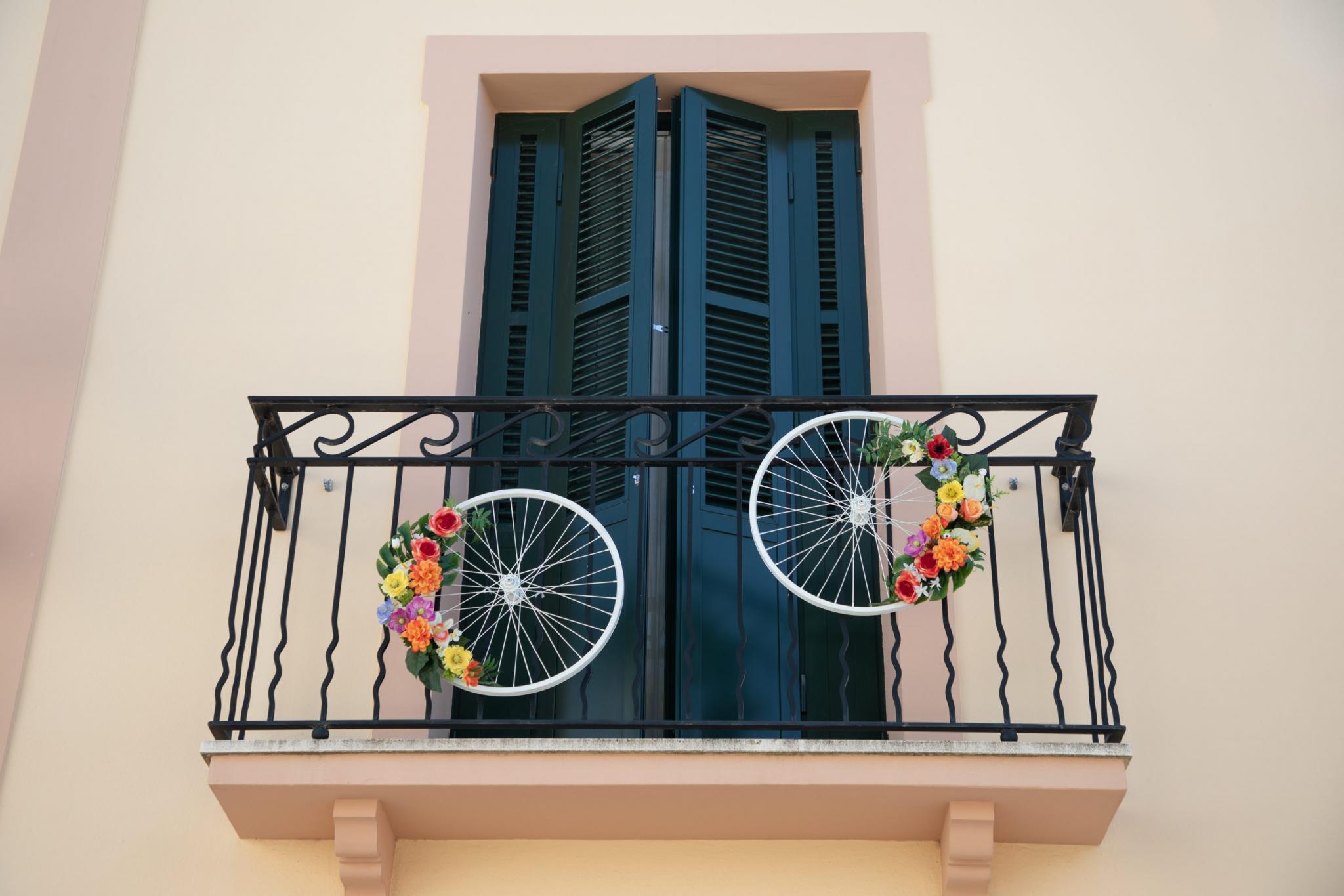 menorca migjorn flors als carrers