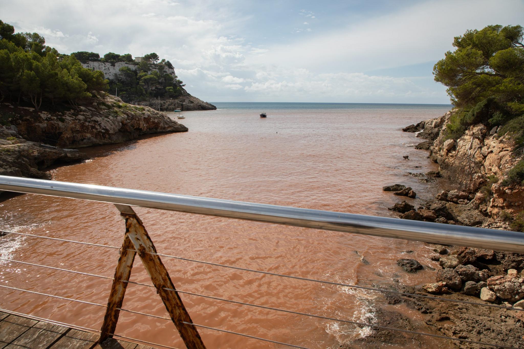 menorca efectos de la dana lluvia torrencial torrent algendar cala galdana