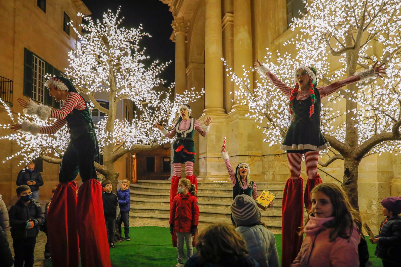 Espectacle de l'encesa dels llums de Nadal de Ciutadella.