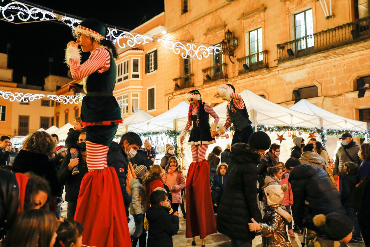 Espectacle de l'encesa dels llums de Nadal de Ciutadella