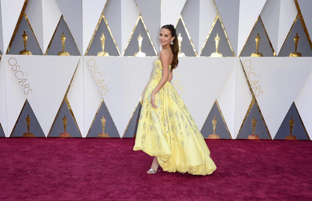 Alicia Vikander