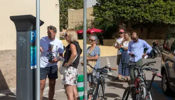 Que la apertura de un centenar de plazas de parking gratuito en Es Born no evitara…