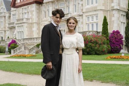 MADRID. TELEVISION. SERIE DE ANTENA 3 TELEVISION " GRAN HOTEL "