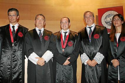 Entrega de insignias en el Colegio de Abogados de Balears