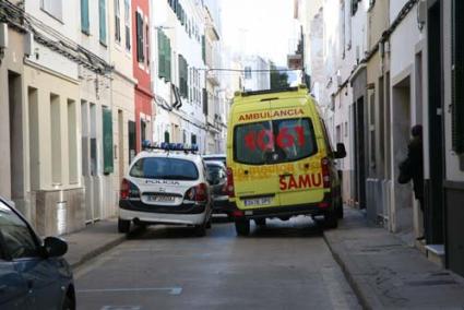 Maó. The thieves escaped with 25 euros and some jewellery