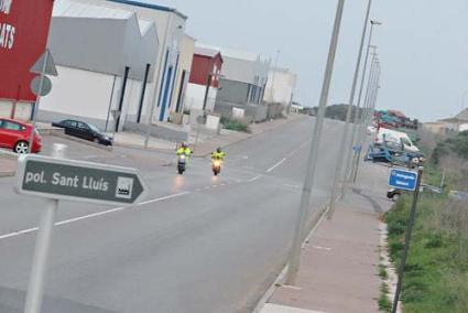 Zona. El Polígono de Sant Lluís cuenta con unos 80 empresarios y sólo asistieron a la reunión los representantes de 21 propiedades - Gemma