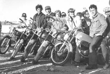 INICIS. Imatge presa l’any 1971 en un dels encontres de trial d’aquest grup de motoristes - j.p.