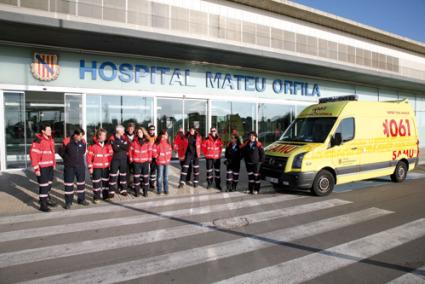 Protesta. Los trabajadores de Menorca protagonizaron varias concentraciones y recogida de firmas. - Javier