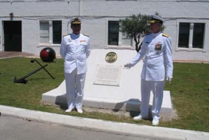 Naval Base. Unveiling the plaque to the American Naval Fleet