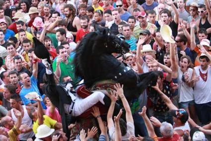 MULTITUD. La Convidada de la plaça des Born, la més concorreguda; la de Santa Clara, la més sentida i profunda - Gemma / javier