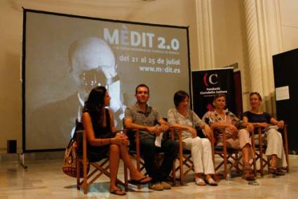 Presentación. Organizadores del evento y representantes de las administraciones, ayer en El Roser - Cris