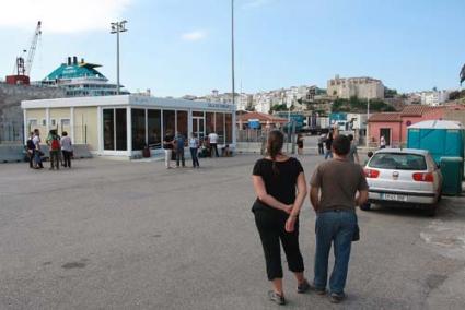 Maó. El tránsito de viajeros aumentó en junio, pero la estadística refleja descensos en los meses anteriores - Archivo