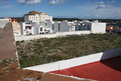 Solar. Terrenos donde la promotora Vertix Procam tenía previsto construir las viviendas. - Gemma