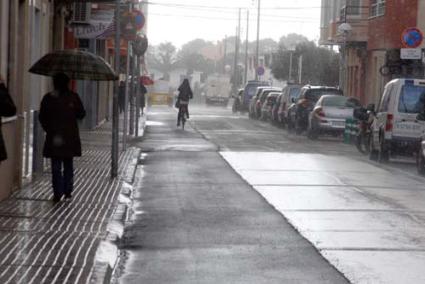 LLUVIA. El asfaltado del carril bici de la calle Mallorca es una de las actuaciones que se han demorado - Cris