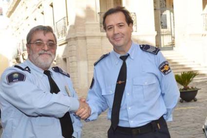 Relevo. José María Franch sustituye al inspector Vicente Vaquero en la jefatura de la Policía Local - Paco Sturla