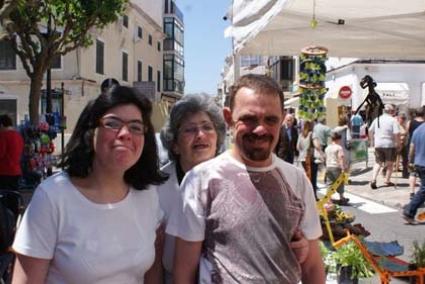 Susana y Víctor hace unos años, cuando la degeneración causada por la enfermedad era menor - Javier