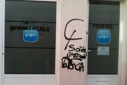 Imagen de la fachada de la sede del PP de Ciutadella. - PP