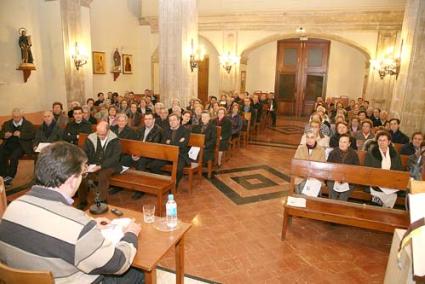 Cabello. El misionero ofreció ayer la primera charla cuaresmal en la parroquia de La Concepción - Javier