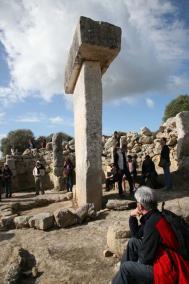 Torralba. La arqueóloga Elena Sintes explicó a los congresistas la excavación realizada en los años 70 - Javier