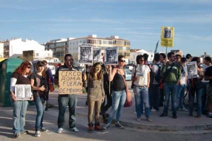 protesta. Los activistas mostraron de manera pacífica su rechazo al uso de animales en circos. - E.D.