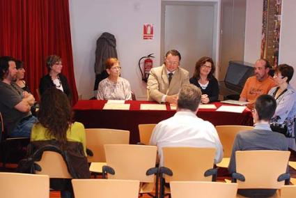 Presentación. Algunos participantes de la gala y el doctor Jordi Moya hablaron ayer del espectáculo - Gemma Andreu