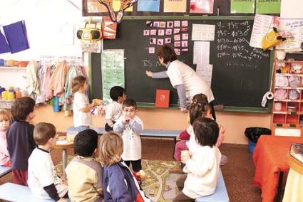 Niños. Muchas familias necesitan la guardería antes de las clases - Archivo