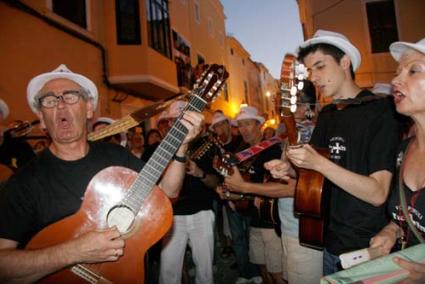 Tradició. Es va poder escoltar la crítica més enginyosa - Cris