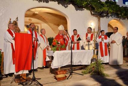 Pregària i festa. La celebració arxiprestal es va desenvolupar en un ambient de fraternitat i fe - Paco Sturla