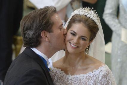 SUECIA - MONARQUIA - BODA DE LA PRINCESA MAGDALENA DE SUECIA CON CHRIS O'NEIL.