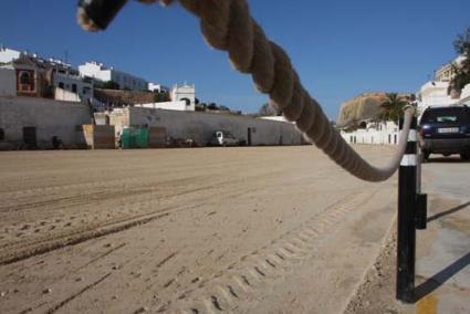 Pla de Sant Joan. El detenido fue finalmente apresado en un local de esta zona de ocio del puerto - Archivo