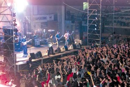 El grup ciutadellenc, durant el seu darrer concert a Ciutadella el desembre de 2003.