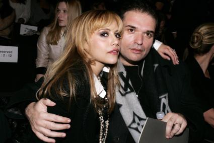 La actriz Brittany Murphy con su marido Simon Monjack.