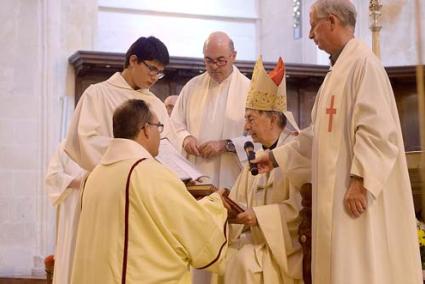 Celebració. Ferrer fou ordenat diaca en una cerimònia a la Catedral de Menorca presidida pel bisbe Salvador Giménez - Paco Sturla