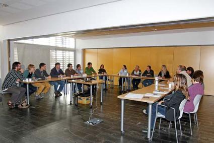 Reuniones. Se celebraron durante la mañana de ayer en la sede del Consell en Maó - Gemma Andreu