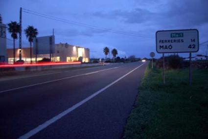 Carretera. La mejora de la general contribuirá, según Tadeo, a dinamizar el sector de la construcción en la Isla - Cris