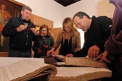 Assistents. Els moments amb major intensitat de visites van ser a partir de mig matí i fins a la conclusió de la jornada de portes obertes - Gemma Andreu