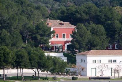 Estación Naval. La residencia ‘Almirante Miranda’ se encuentra dentro del complejo militar de la Estación Naval del puerto de Maó - Javier