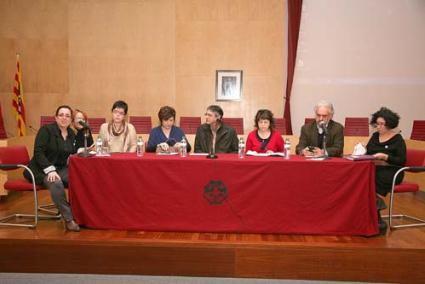 EXPERIENCIAS. Iliana Capllonch, Mónica Quiruga, Laura Mayor, Pilar, Eusebi, María Ángeles, Marcel Carreras y Catalina Cerdà - Javier