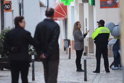 Policía. La polémica por las multas en Ciutadella prosigue con nuevos reproches - Paco Sturla