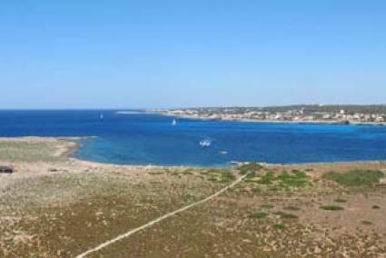 La costa sud vista del far de l’Aire. Cada calador responia a un nom i unes senyes. - A.Sintes