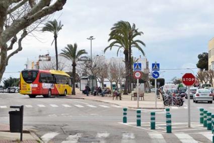 Plaça Menorca. Desde la actual parada de TMSA al centro apenas hay cinco minutos andando - Paco Sturla