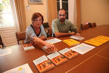 Presentació. Fina Salord i Ismael Pelegrí presentaren les novetats - Javier