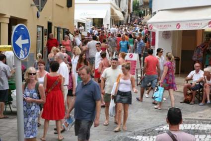 Inspecciones. Más de la mitad de los controles realizados se han llevado a cabo en el municipio de Maó - Javier