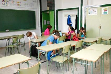 La presencia de estudiantes en las aulas fue ayer muy baja en los centros de Secundaria de la Isla - Javier Coll