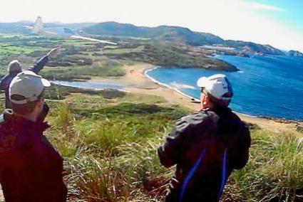 Los aficionados se han acostumbrado en Menorca a sacar provecho del habitual viento