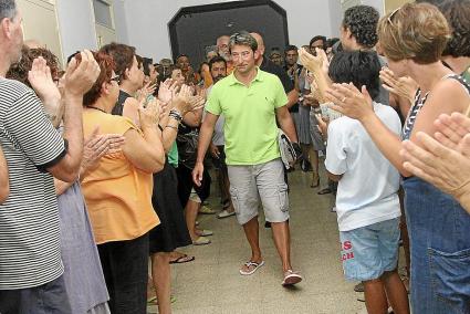 PALMA. EDUCACION. LA COMUNIDAD EDUCATIVA ACUSA A EDUCACION DE ABUSO DE PODER Y REPRESION.