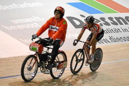 El ciclista de Ciutadella Albert Torres, en plena prueba el último día en el velódromo alemán