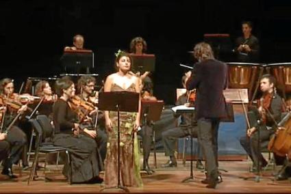 De nuevo con Mahler. Imagen de mezzosoprano en 2008, cuando intrepretó «Canciones de un caminante errante», del compositor checo